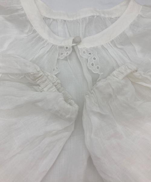 porter des boutons（ポルテデブトン）porter des boutons (ポルテデブトン) リネンブラウス ホワイト サイズ:-の古着・服飾アイテム