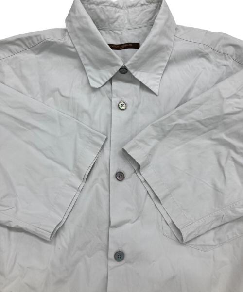 LOUIS VUITTON（ルイ ヴィトン）LOUIS VUITTON (ルイ ヴィトン) 半袖シャツ ペールグレー サイズ:39 15 1/2の古着・服飾アイテム