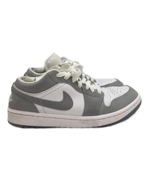 NIKE（ナイキ）NIKE (ナイキ) スニーカー グレー×ホワイト サイズ:24.5の古着・服飾アイテム