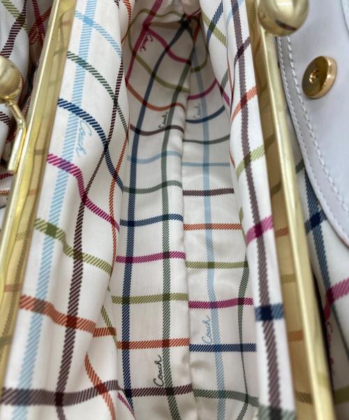 COACH（コーチ）COACH (コーチ) ワンショルダーバッグ ホワイトの古着・服飾アイテム
