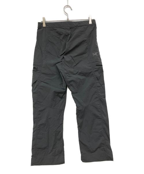 ARC'TERYX（アークテリクス）ARC'TERYX (アークテリクス) ナイロンパンツ グレー サイズ:Mの古着・服飾アイテム