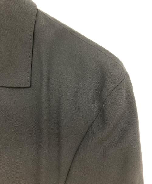 ISSEY MIYAKE（イッセイミヤケ）ISSEY MIYAKE (イッセイミヤケ) 裏地デザインテーラードジャケット ブラック サイズ:2の古着・服飾アイテム