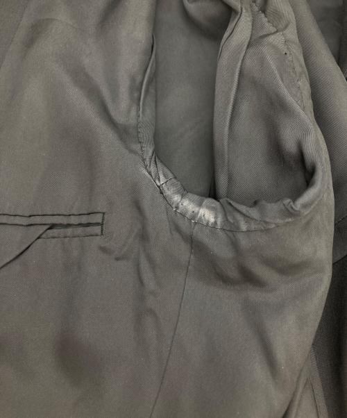 ISSEY MIYAKE（イッセイミヤケ）ISSEY MIYAKE (イッセイミヤケ) 裏地デザインテーラードジャケット ブラック サイズ:2の古着・服飾アイテム