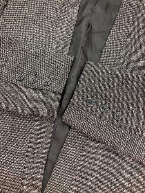 ISSEY MIYAKE（イッセイミヤケ）ISSEY MIYAKE (イッセイミヤケ) カッティングデザインテーラードジャケット グレー サイズ:2の古着・服飾アイテム