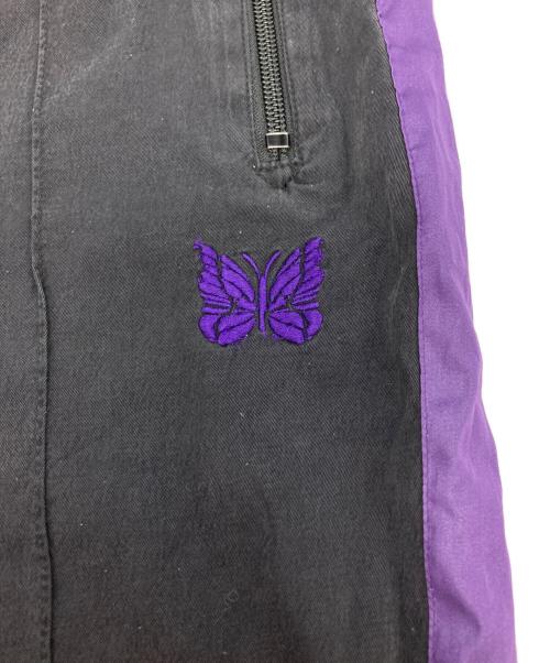 Needles（ニードルズ）Needles (ニードルズ) トラックパンツ ブラック×パープル サイズ:XSの古着・服飾アイテム