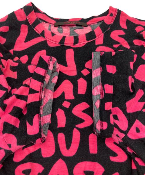 LOUIS VUITTON（ルイ ヴィトン）LOUIS VUITTON (ルイ ヴィトン) グラフィティプリントTシャツ ピンク×ブラック サイズ:Sの古着・服飾アイテム