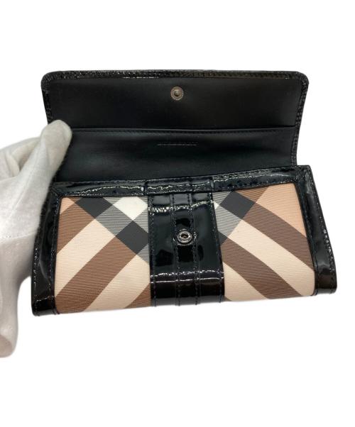 BURBERRY（バーバリー）BURBERRY (バーバリー) 長財布 ベージュ×ブラックの古着・服飾アイテム