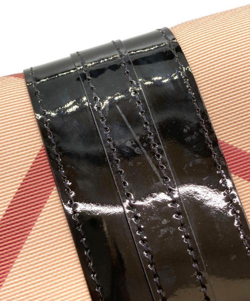 BURBERRY（バーバリー）BURBERRY (バーバリー) 長財布 ベージュ×ブラックの古着・服飾アイテム