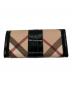 BURBERRY (バーバリー) 長財布 ベージュ×ブラック：4000円
