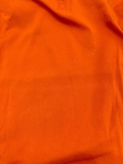 ARC'TERYX（アークテリクス）ARC'TERYX (アークテリクス) ベースレイヤーハーフジップカットソー オレンジ サイズ:Ｍの古着・服飾アイテム