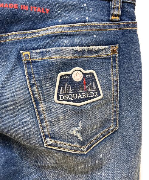 DSQUARED2（ディースクエアード）DSQUARED2 (ディースクエアード) ダメージ加工デニムパンツ インディゴ サイズ:Sの古着・服飾アイテム