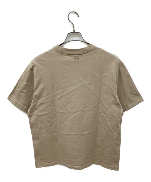 AMI Alexandre Mattiussi（アミアレクサンドルマテュッシ）AMI Alexandre Mattiussi (アミアレクサンドルマテュッシ) ハートロゴTシャツ ベージュ サイズ:Sの古着・服飾アイテム