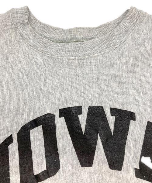Champion REVERSE WEAVE（チャンピオン リバース ウィーブ）Champion REVERSE WEAVE (チャンピオン リバース ウィーブ) カレッジロゴスウェット ライトグレー サイズ:Lの古着・服飾アイテム