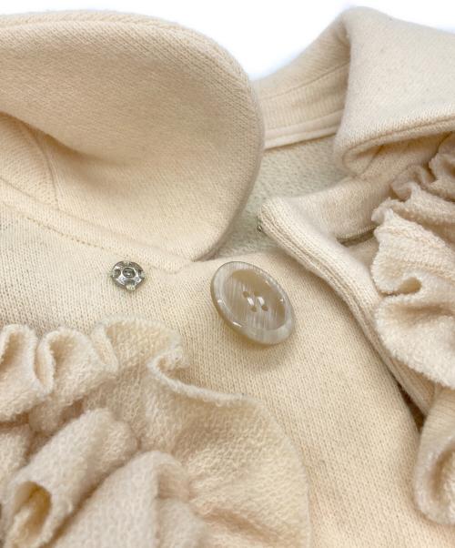 tricot COMME des GARCONS（トリココムデギャルソン）tricot COMME des GARCONS (トリココムデギャルソン) ラッフルデザインケープ ベージュ サイズ:-の古着・服飾アイテム