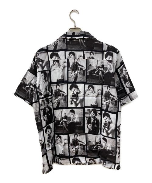 Hysteric Glamour（ヒステリックグラマー）Hysteric Glamour (ヒステリックグラマー) DENNIS MORRIS/SID 1977柄/オープンカラーシャツ グレー サイズ:L 未使用品の古着・服飾アイテム