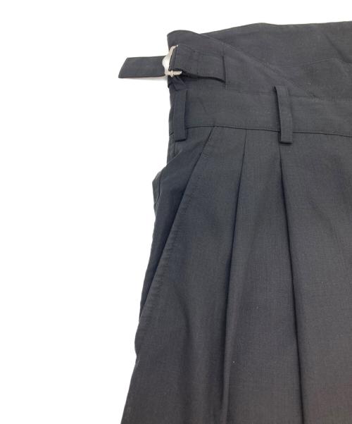 IRENISA（イレニサ）IRENISA (イレニサ) HIGH WAIST PANTS/ハイウエストスラックス ブラック サイズ:2の古着・服飾アイテム