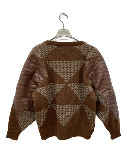 ISSEY MIYAKE MEN（イッセイミヤケメン）ISSEY MIYAKE MEN (イッセイミヤケメン) ショルダーパッチニット ブラウン サイズ:表記なしの古着・服飾アイテム