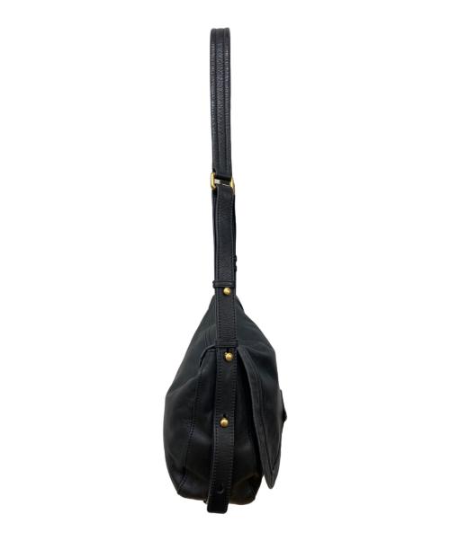 Marc by Marc Jacobs（マークバイマークジェイコブス）Marc by Marc Jacobs (マークバイマークジェイコブス) ターンロックレザーショルダーバッグ ブラックの古着・服飾アイテム
