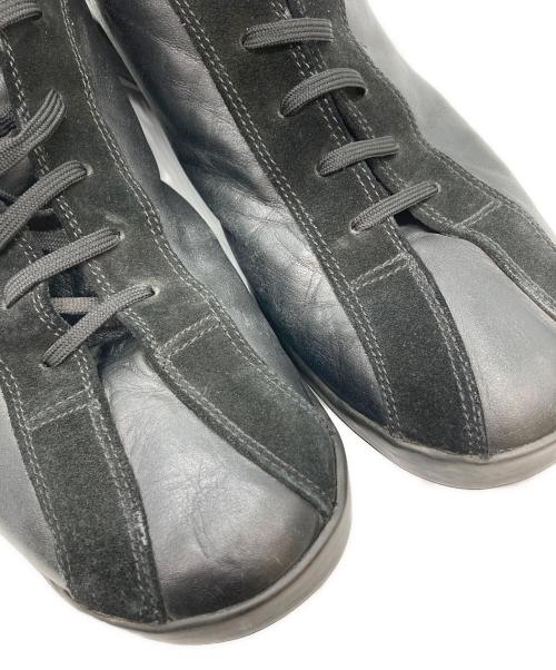 EMPORIO ARMANI（エンポリオアルマーニ）EMPORIO ARMANI (エンポリオアルマーニ) レザーローカットスニーカー ブラック サイズ:42の古着・服飾アイテム