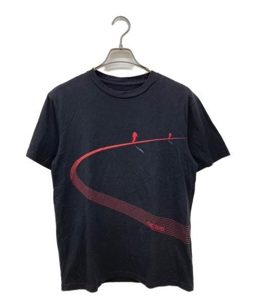ARC'TERYX（アークテリクス）ARC'TERYX (アークテリクス) プリントTシャツ ブラック サイズ:Ｓの古着・服飾アイテム