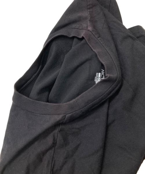 ARC'TERYX（アークテリクス）ARC'TERYX (アークテリクス) プリントTシャツ ブラック サイズ:Ｓの古着・服飾アイテム