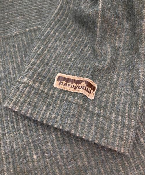 Patagonia（パタゴニア）Patagonia (パタゴニア) Vネックカットソー グリーン サイズ:XLの古着・服飾アイテム