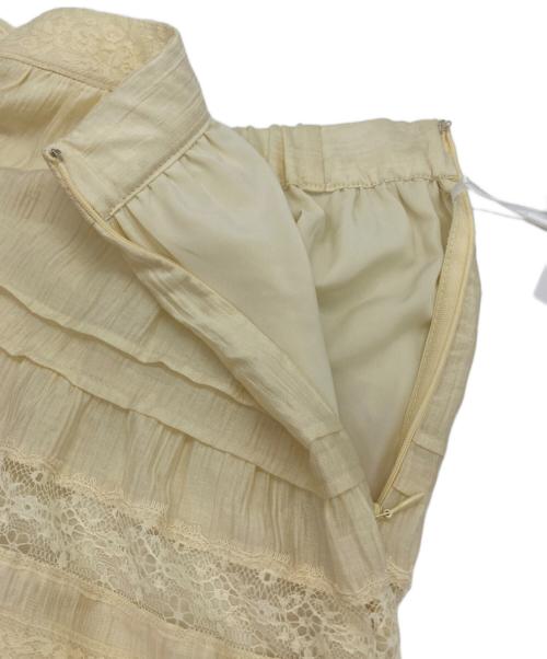 FRAY ID（フレイ アイディー）FRAY ID (フレイ アイディー) ティアードスカート イエロー 未使用品の古着・服飾アイテム