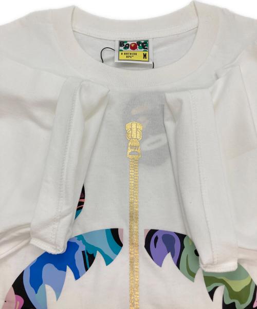 A BATHING APE（アベイシングエイプ）A BATHING APE (アベイシングエイプ) ART CAMO SHARK TEE/Tシャツ ホワイト サイズ:Ⅿ 未使用品の古着・服飾アイテム