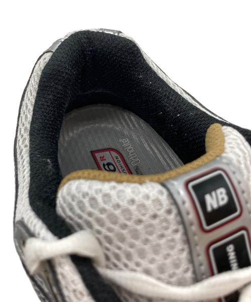 NEW BALANCE（ニューバランス）NEW BALANCE (ニューバランス) スニーカー ホワイト×ブラック サイズ:27.5の古着・服飾アイテム
