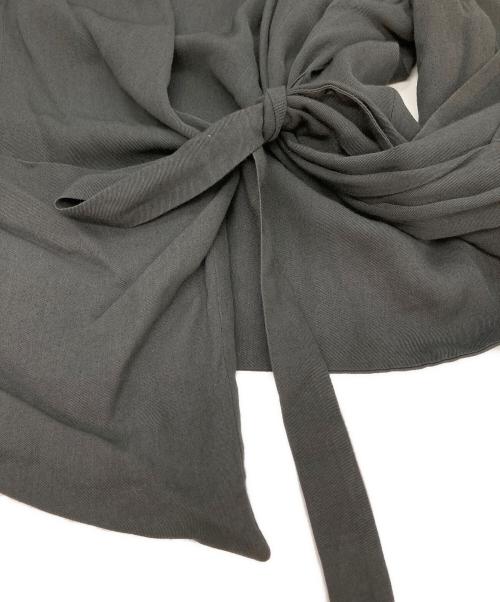MARNI（マルニ）MARNI (マルニ) ショート丈レーヨンカーディガン グレー サイズ:40の古着・服飾アイテム