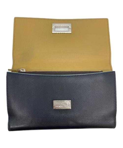 FENDI（フェンディ）FENDI (フェンディ) セレリア ピーカブー/ターンロックロングウォレット ネイビー×マスタードの古着・服飾アイテム