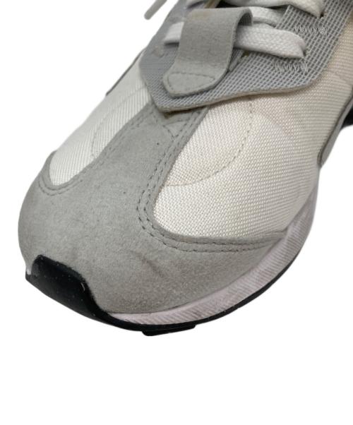 NIKE（ナイキ）NIKE (ナイキ) ローカットスニーカー グレー×ブラック サイズ:26.5の古着・服飾アイテム