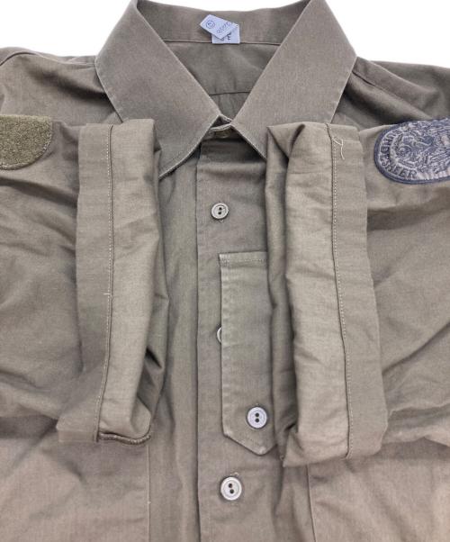 MILITARY（ミリタリー）MILITARY (ミリタリー) 半袖シャツ オリーブ サイズ:43の古着・服飾アイテム