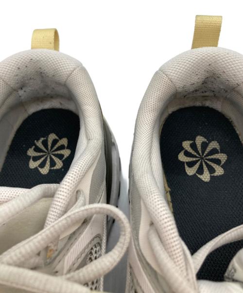 NIKE（ナイキ）NIKE (ナイキ) AIR MAX BLISS/ローカットスニーカー ホワイト サイズ:27の古着・服飾アイテム