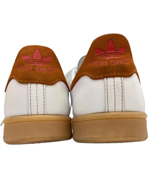 adidas（アディダス）adidas (アディダス) Stan Smith 'White Orange Gum'/ローカットスニーカー ホワイト サイズ:24㎝の古着・服飾アイテム