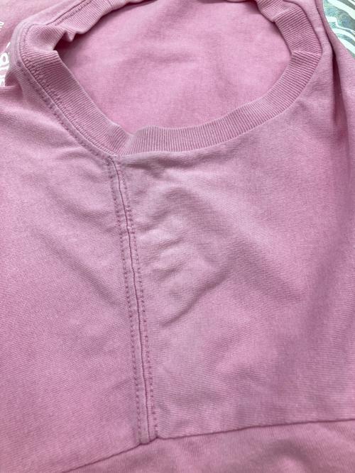 A BATHING APE（アベイシングエイプ）A BATHING APE (アベイシングエイプ) ホログラムロゴTシャツ ピンク サイズ:Lの古着・服飾アイテム