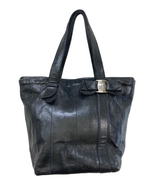 Salvatore Ferragamo（サルヴァトーレ フェラガモ）Salvatore Ferragamo (サルヴァトーレ フェラガモ) ヴァラリボントートバッグ ブラックの古着・服飾アイテム