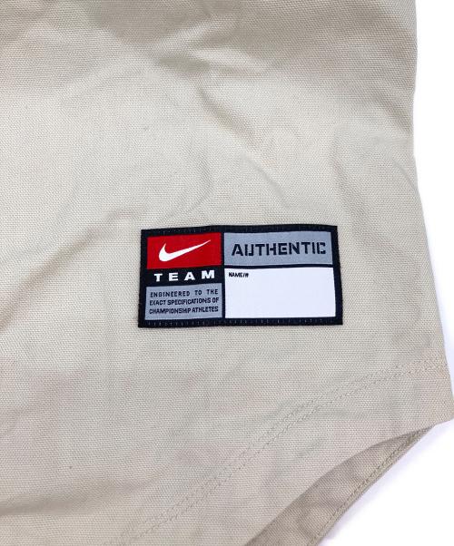 NIKE SB（ナイキエスビー）NIKE SB (ナイキエスビー) ベースボールシャツ ベージュ サイズ:Ｓの古着・服飾アイテム