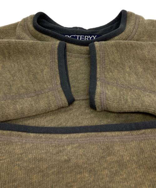 ARC'TERYX（アークテリクス）ARC'TERYX (アークテリクス) ウールスウェット カーキ サイズ:-の古着・服飾アイテム