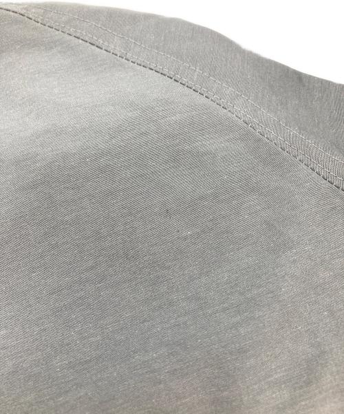 CarHartt（カーハート）CarHartt (カーハート) ナイロンジャケット グレー サイズ:Mの古着・服飾アイテム