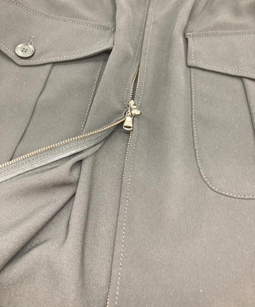 EMPORIO ARMANI（エンポリオ アルマーニ）EMPORIO ARMANI (エンポリオ アルマーニ) フロントポケットミニスカート ブラック サイズ:40の古着・服飾アイテム