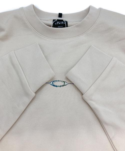 OAKLEY（オークリー）OAKLEY (オークリー) STACK METAL SWEATSHIRT ベージュ サイズ:Ⅼの古着・服飾アイテム