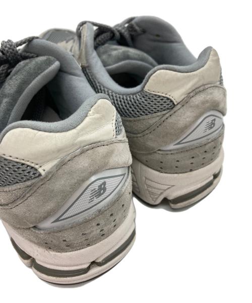 NEW BALANCE（ニューバランス）NEW BALANCE (ニューバランス) M2002 スニーカー グレー サイズ:23.5の古着・服飾アイテム
