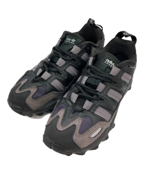 adidas（アディダス）adidas (アディダス) スニーカー ブラック×ブラウン サイズ:25㎝の古着・服飾アイテム