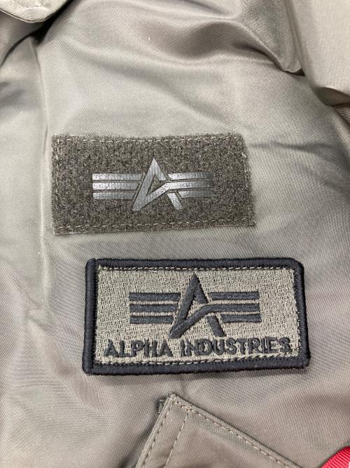 ALPHA（アルファ）ALPHA (アルファ) CWU-45/P パッチカスタム フライトジャケット カーキ サイズ:XLの古着・服飾アイテム