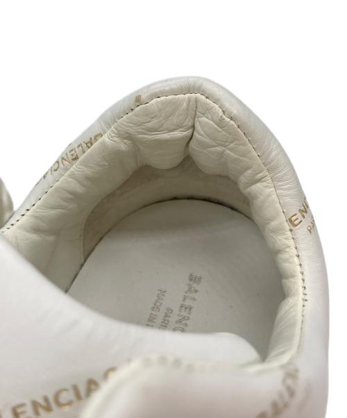 BALENCIAGA（バレンシアガ）BALENCIAGA (バレンシアガ) ローカットスニーカー ホワイト サイズ:38の古着・服飾アイテム