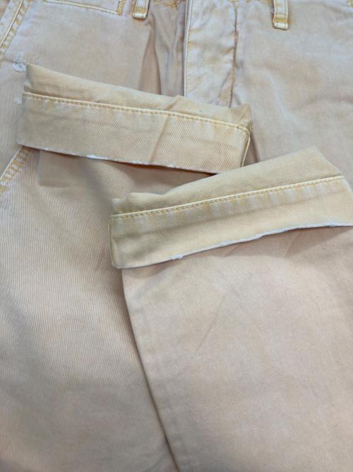 TRUE RELIGION（トゥルー レリジョン）TRUE RELIGION (トゥルー レリジョン) ダメージ加工チノパン GENO イエロー サイズ:81cm(W32) 未使用品の古着・服飾アイテム