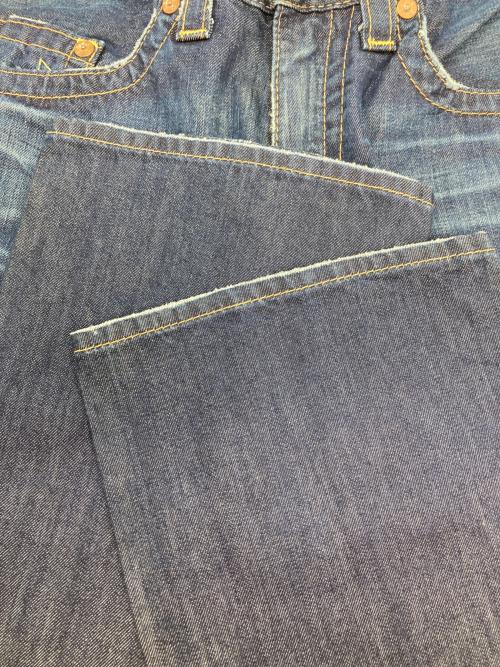 TRUE RELIGION（トゥルー レリジョン）TRUE RELIGION (トゥルー レリジョン) BOBBY ストレートデニムパンツ インディゴ サイズ:78.5cm (W31) 未使用品の古着・服飾アイテム