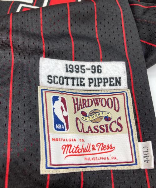 MITCHELL & NESS（ミッチェルアンドネス）MITCHELL & NESS (ミッチェルアンドネス) ゲームシャツ レッド サイズ:Lの古着・服飾アイテム