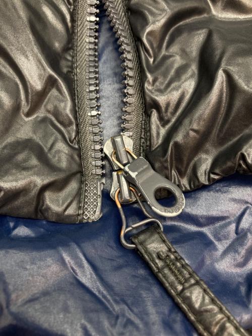 DUVETICA（デュベティカ）DUVETICA (デュベティカ) ダウンジャケット グレー×ブルー サイズ:38の古着・服飾アイテム